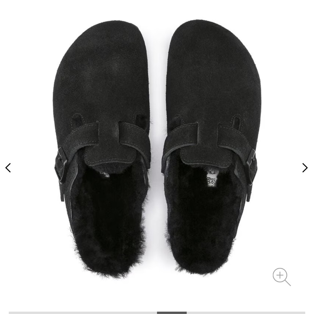 Birkenstock Boston - Shearling Black w Fur. In like new condition.